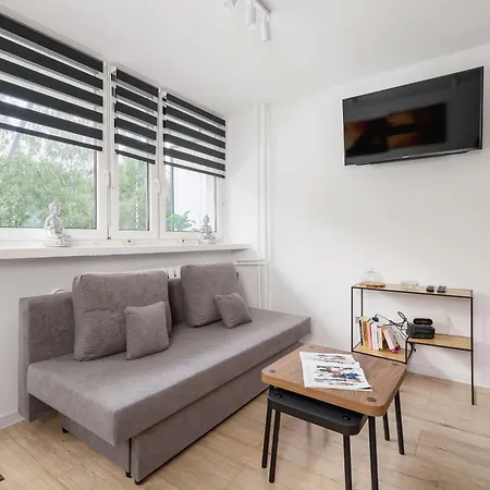 Apartament Piastow Comfy With Balcony & Office In By Renters *